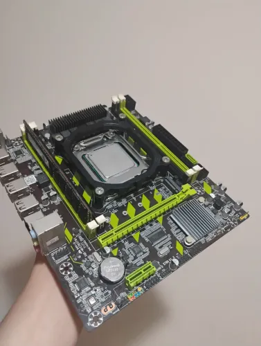 Kit Xeon E5 2630 v2 + Placa-Mãe X79 LGA 2011 + 16GB RAM DDR3 - Testado e Funcionando!