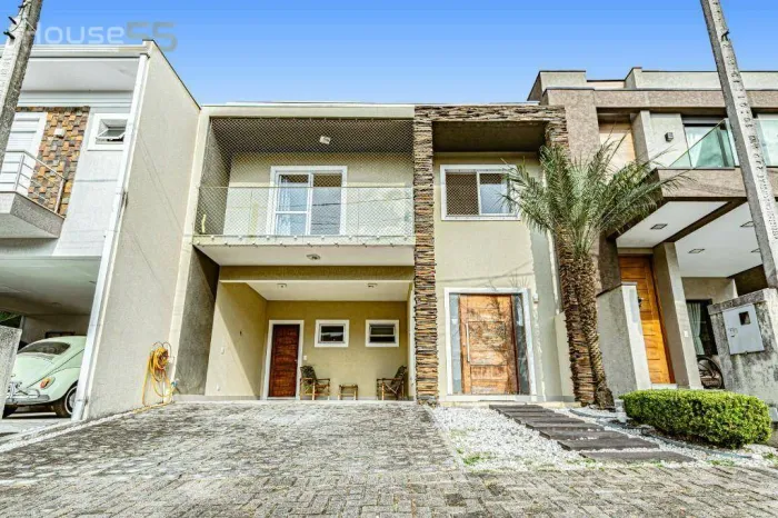Sobrado com 3 dormitórios à venda, 140 m² por R$ 830.000,00 - Umbará - Curitiba/PR