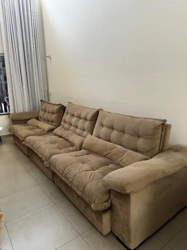 Sofá retrátil