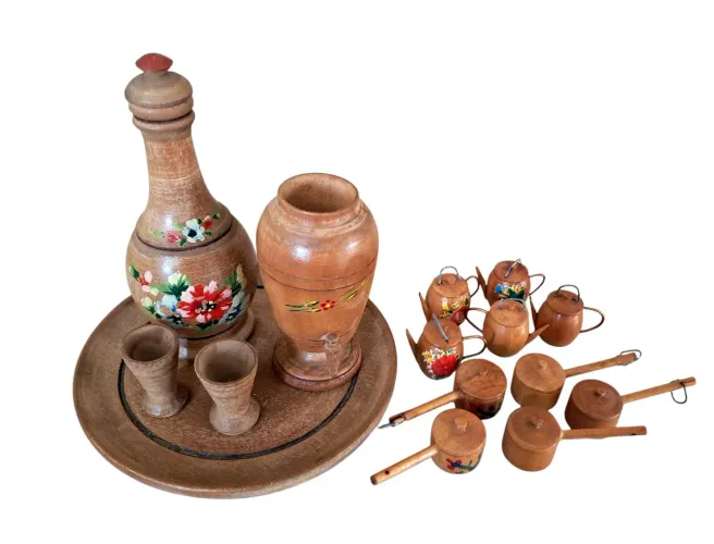 Conjunto de miniaturas antigas