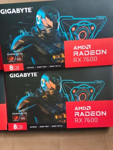Gigabyte RX 7600 Eagle  LACRADA NF e Garantia. VENDO OU TROCO