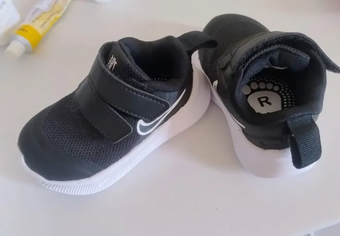 Tênis Nike infantil tamanho 17