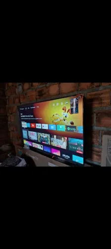 TCL 43