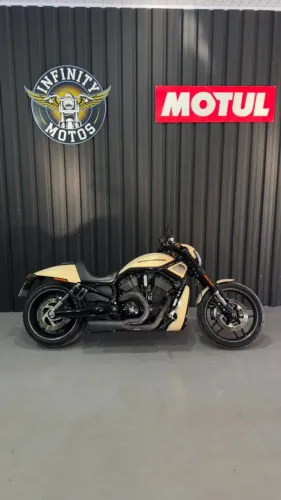 Harley-Davidson Night Rod 2014/2014 com apenas 17.253 km rodados