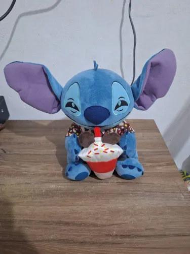Pelúcia Stitch sorvete