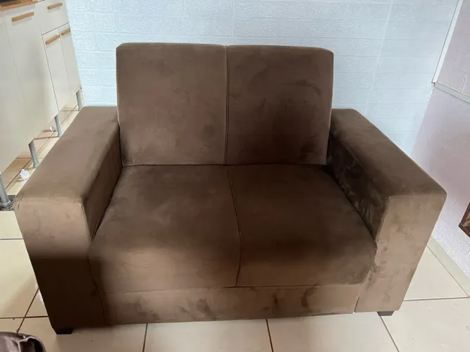 Sofá de 2 lugares