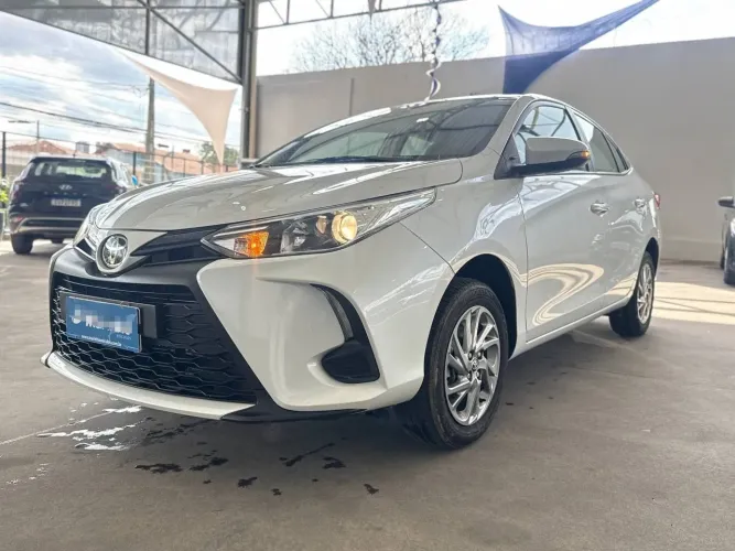 Toyota Yaris XS Sedan 1.5 Flex 16V 4P Aut. 2025