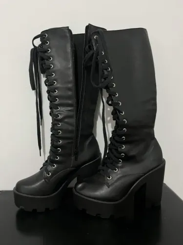Bota Plataforma Cano Alto Disco Hell