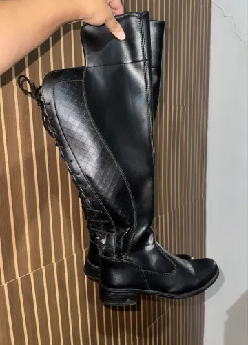 Bota TAM 37 usada 1x