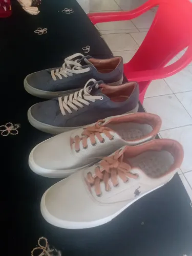2 tênis por 50R$ (Tam 39)