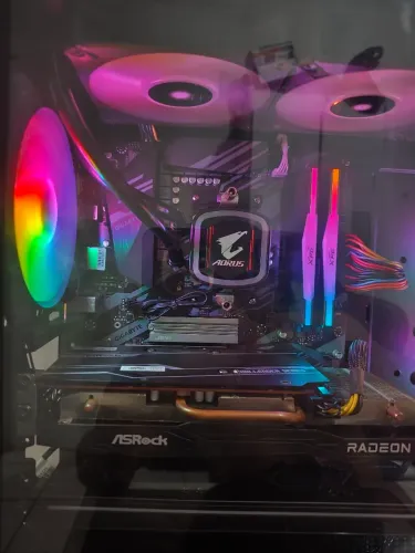 Gigabyte X570 UD