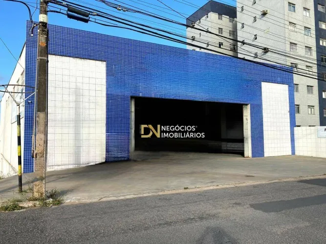 Galpão para alugar, 800 m² por R$ 15.000,00/mês - Candelária - Natal/RN