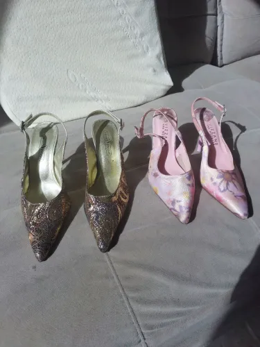 Sapatos 34