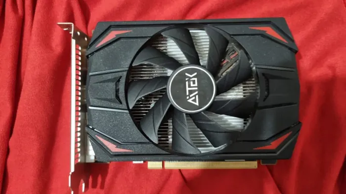 RX 550 4GB (SEM NENHUM DEFEITO)