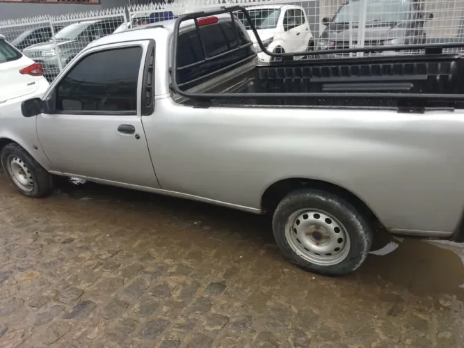 Ford Courier 1.6 L/ 1.6 Flex 2008