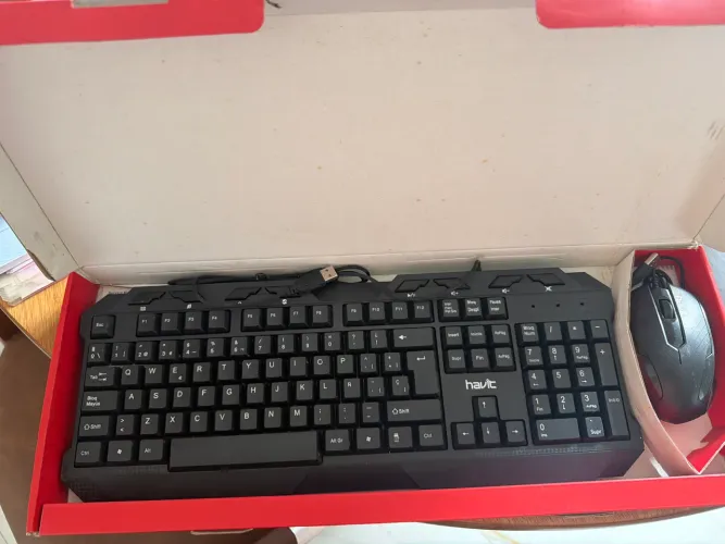 Combo Teclado e mause HAVIT, novo sem uso.