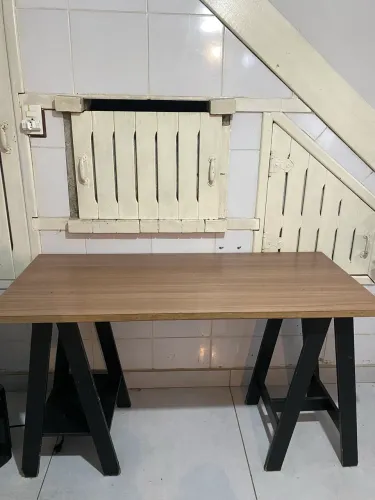 Mesa madeira estilo industrial