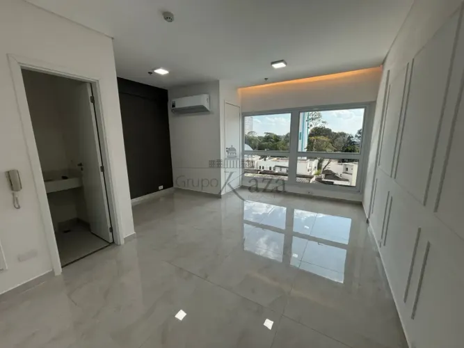 Oportunidade - Sala Comercial - Edifício Downtown Offices & Mall - Centro - 24m².