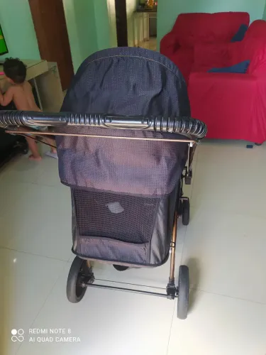 Carrinho de bebê Galzerano 