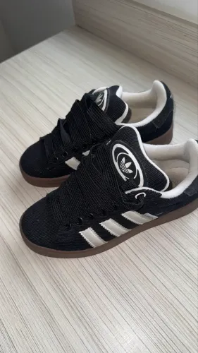Vendo tênis adidas original!