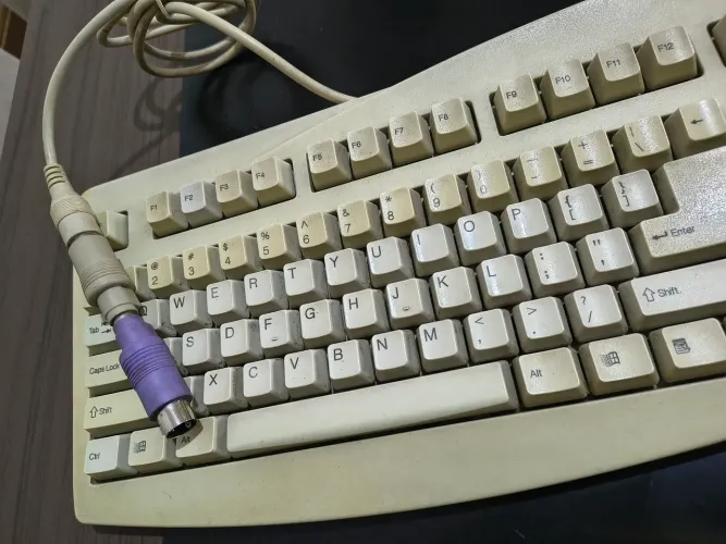 Teclado Antigo Mtek K288 (Teclas Power/Sleep/Wake)