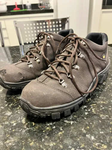 Tênis Coturno Cat Adventure Trilha Cano Baixo Palmilha Gel