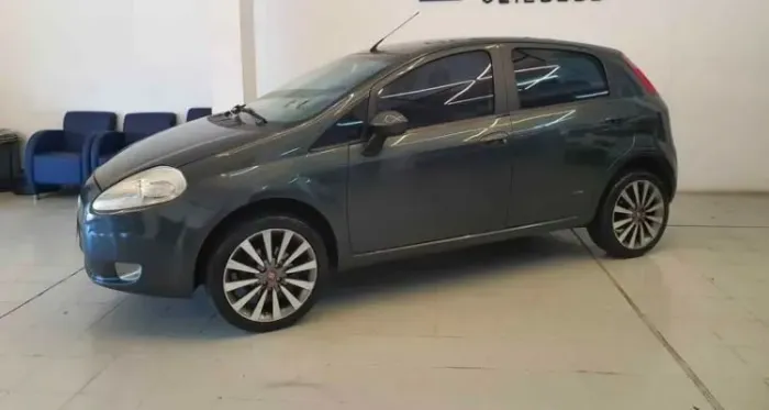 Fiat Punto ELX 1.4 Fire Flex 8V 5P 2008