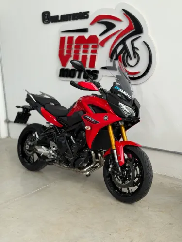 Mt 09 tracer 2023 / impecável/ financiamos