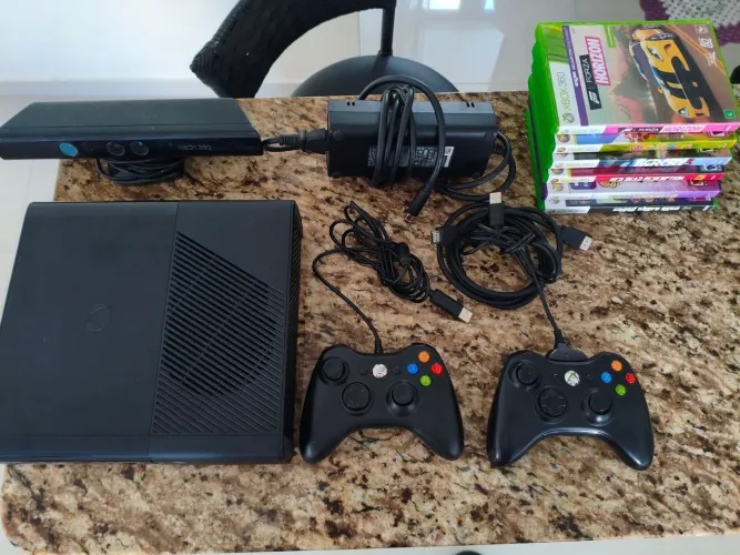 Xbox 360 super slim completo