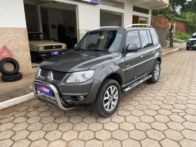 Mitsubishi Pajero TR4 2.0/ 2.0 Flex 16V 4X4 Aut. 2013