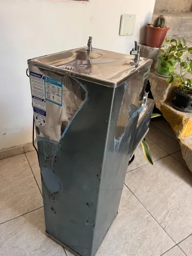 Bebedouro Industrial Libell Inox Conjugado 2 Alturas - Funcionando Perfeitamente