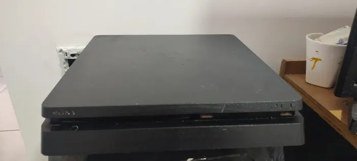 Playstation 4 sem controles 