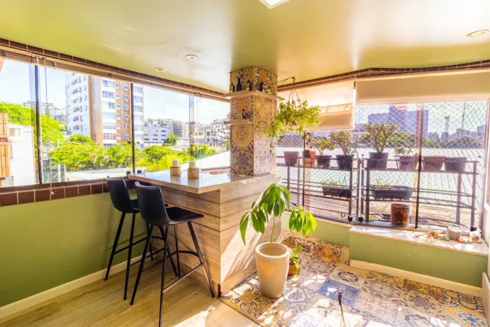 Apartamento em Mont Serrat