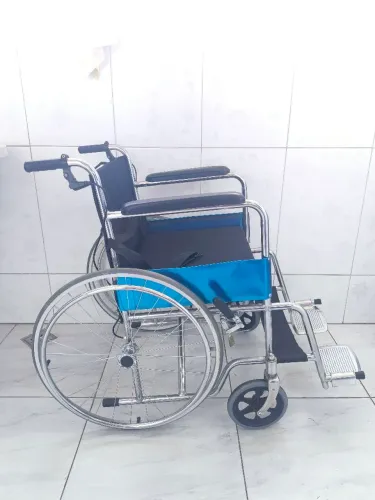 Cadeiras de roda importada.