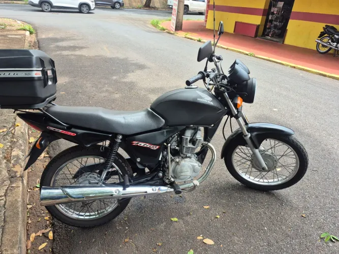 HONDA TITAN KS 150 CC. 2005