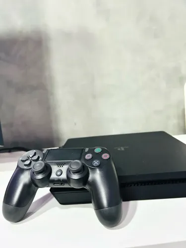 VENDO PS4 SLIM 500gb