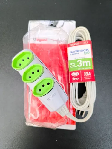 Extensão de 3m com 3 Tomadas Daneva verde