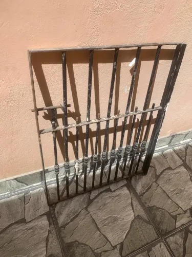 Portão de ferro