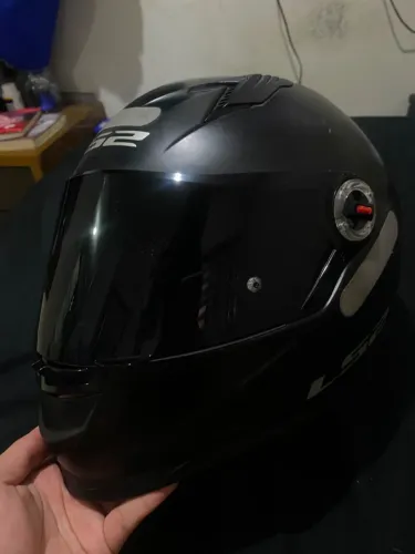 Capacete ls2