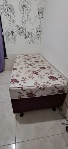 Cama box usada