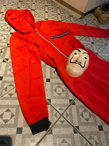 Fantasia Lá Casa de papel 