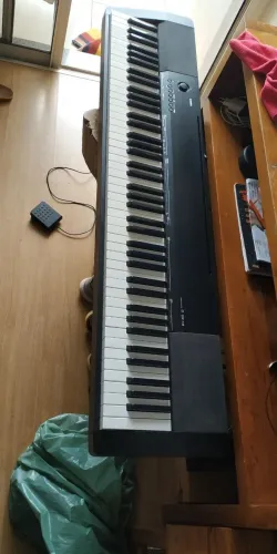 Piano digital Casio cdp-135 - 88 Teclas