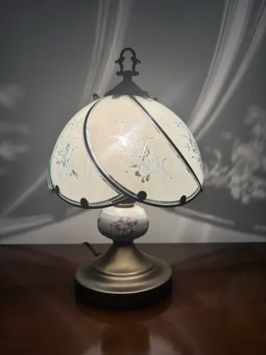 Abajur Antigo Retrô Anos 1980 Vidro Jateado E Porcelana