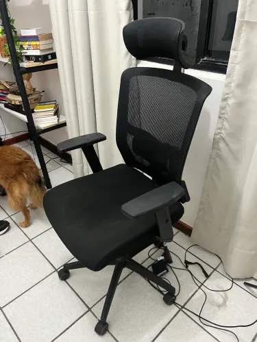 Cadeira escritório PRETA confortável