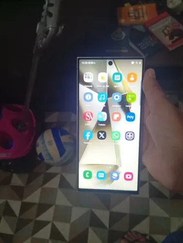 Vendo celular S24 Ultra