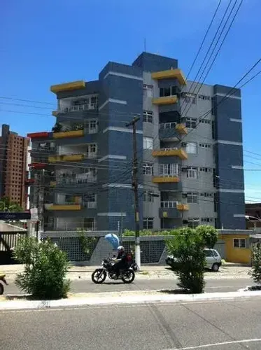 Apartamento com 3/4 - 123m² - Condomínio Apollo - Candelária - Natal RN