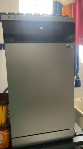 Lava Louças Electrolux de 10 serviços - 6 meses uso - 6 meses de garantia