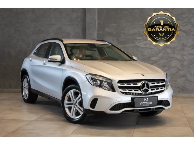 Mercedes-Benz GLA 200 Adv. 1.6/1.6 TB 16V Flex Aut. 2019