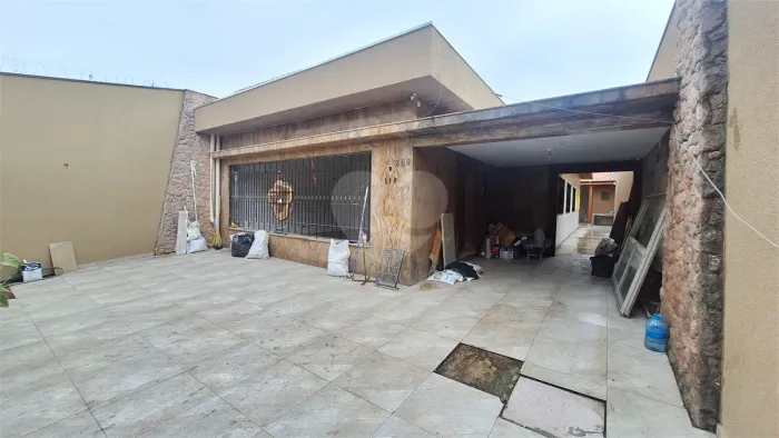 Casa térrea com 3 quartos à venda em Parque edu chaves - SP