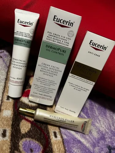 Kit Eucerin DermoPure Oil Control 40ml + Hyaluron-Filler Olhos FPS 20 15ml